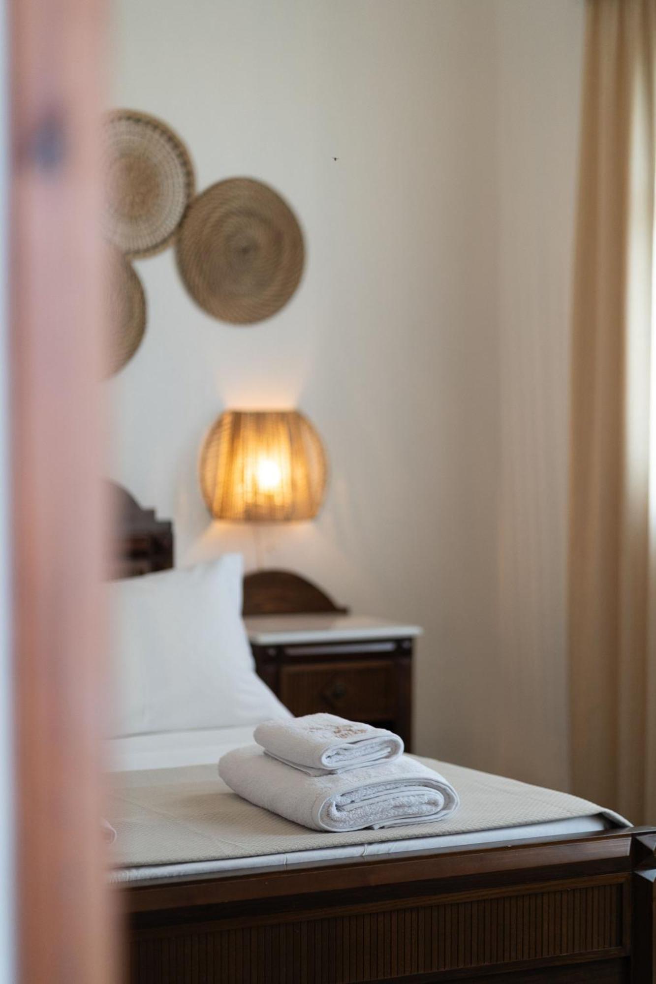 Mirsini Apartments In Sifnos Vathi  Buitenkant foto
