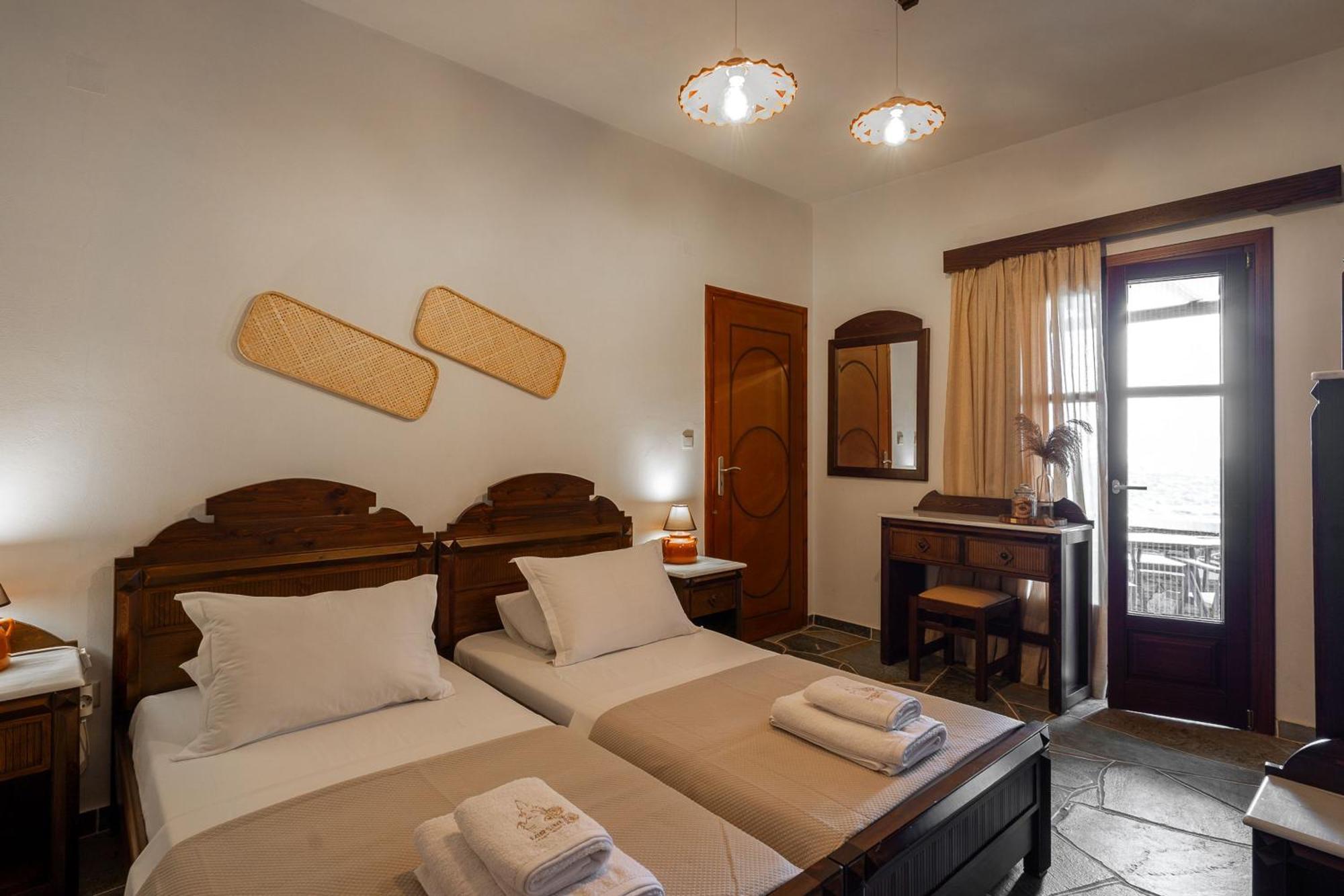 Mirsini Apartments In Sifnos Vathi  Buitenkant foto